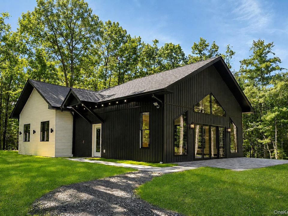 1st image of 521 Decker Road