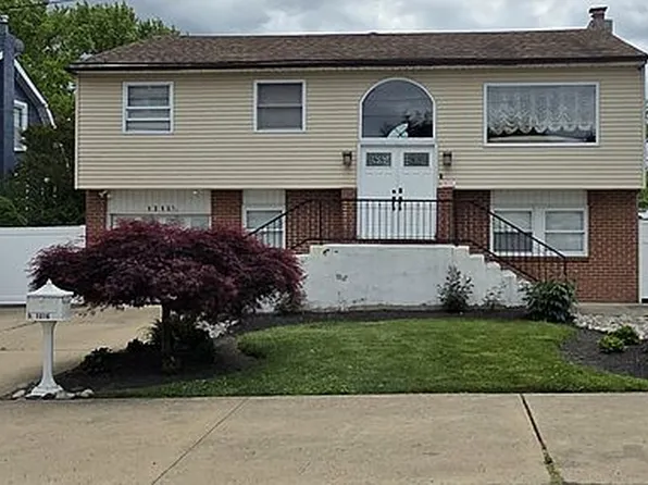 1316 Brown Ave, Bensalem, PA 19020