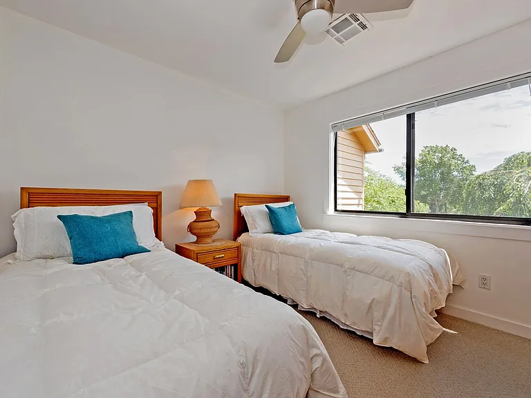 68 W Water St #12 — Photo 11