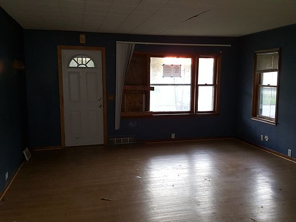 Additional Living Room