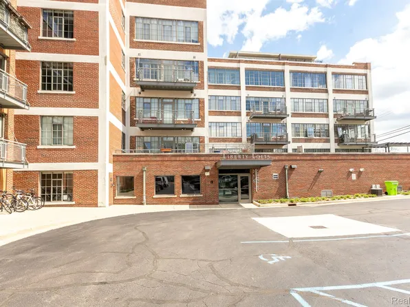 315 2nd St APT 203, Ann Arbor, MI 48103