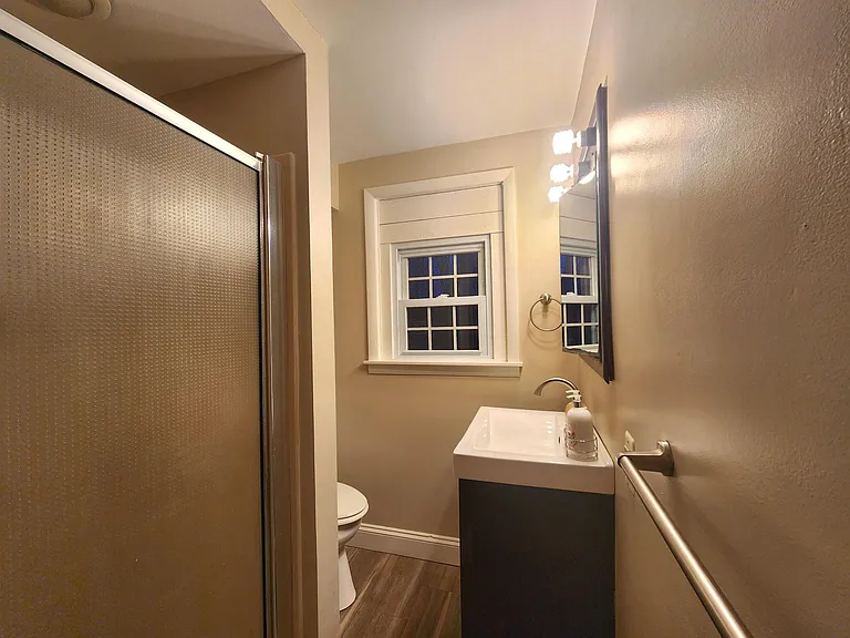 5550 Midland Rd — Photo 10