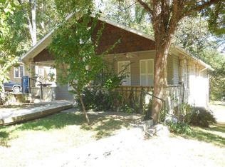 210 Garden Ave, Rockaway Beach, MO 65740