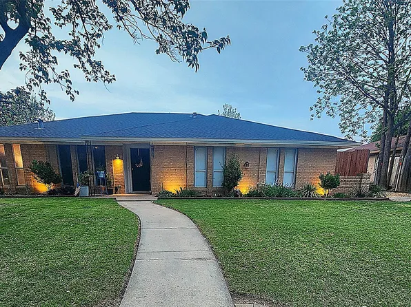 1519 College Pkwy, Lewisville, TX 75077