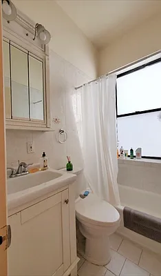 Rented by Owner | media 18