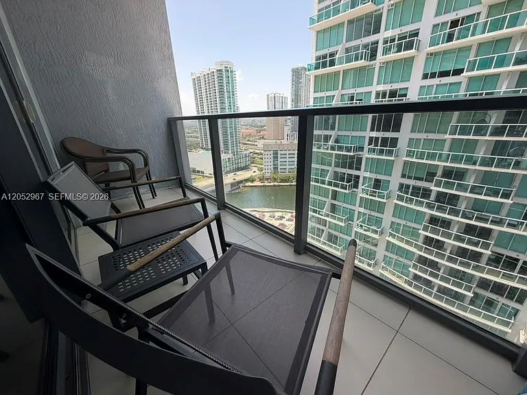 31 SE 6th St #2604 — Photo 11