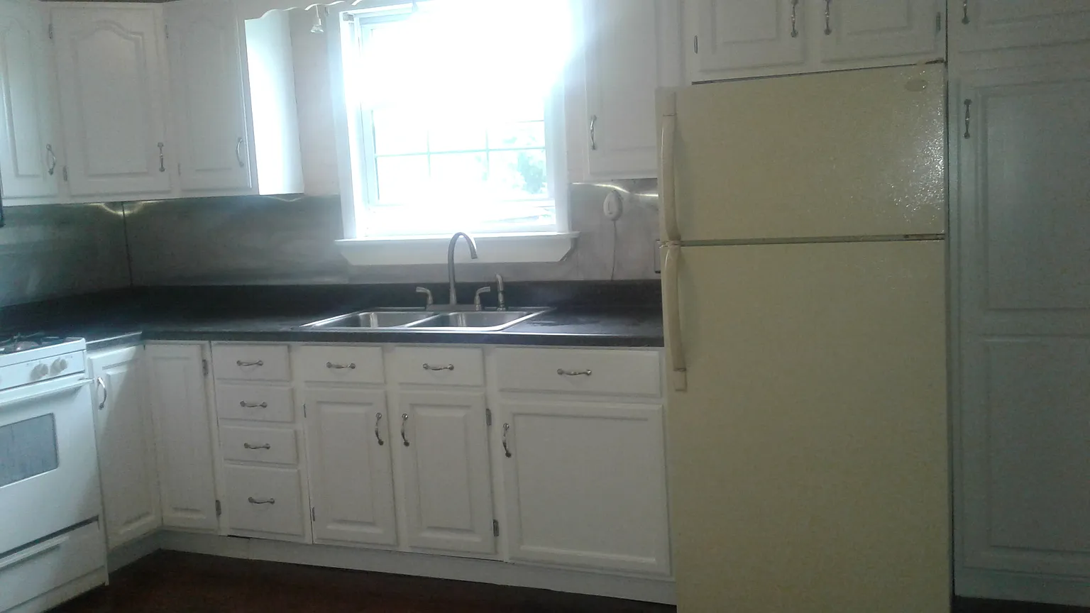 244 Sullivan St photo 1