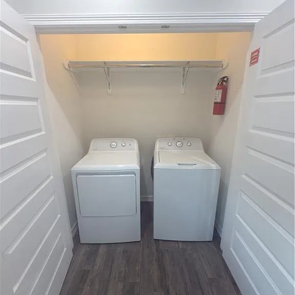 1909 W Harrison St #2 — Photo 6