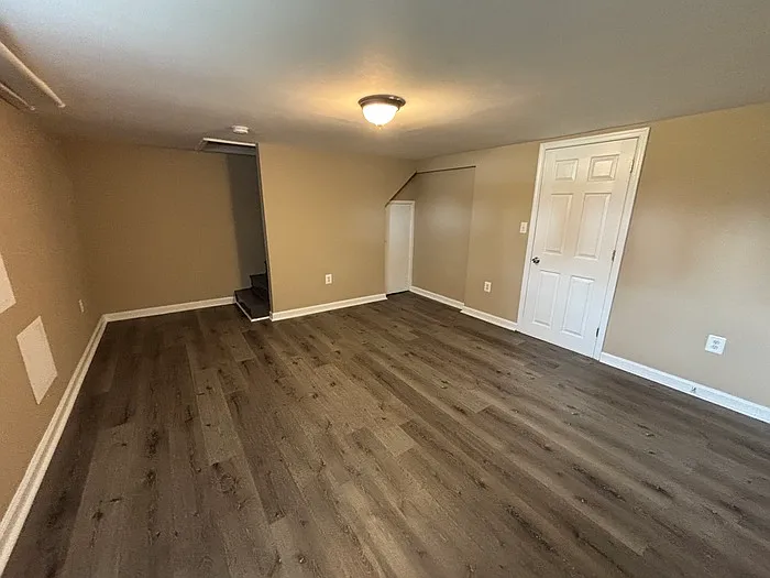 5928 Hillen Rd — Photo 5