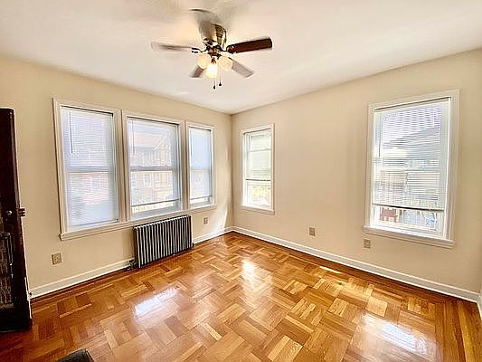 2nd image of 148 Daniel Low Ter Floor 2
