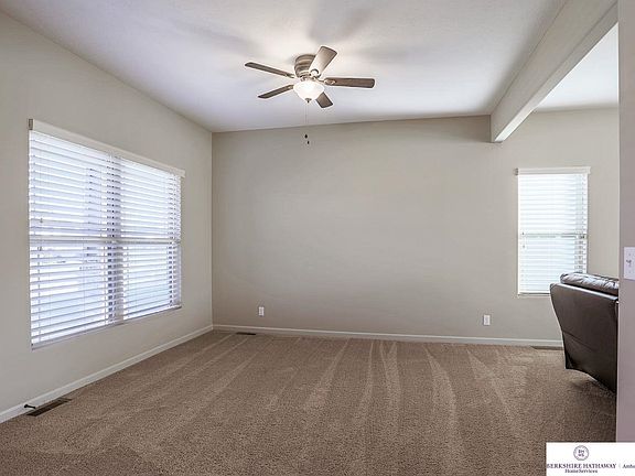 4th image of 13606 S 45th St