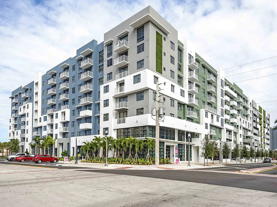 Lazul North Miami Beach Apartments