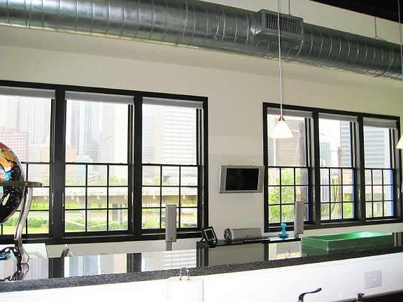 2nd image of 2502 Live Oak St APT 232