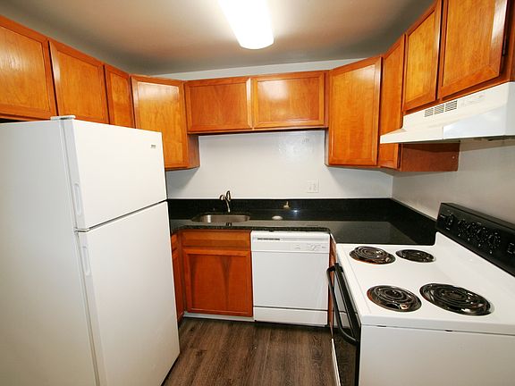 5th image of 909 N Pearl St APT 307