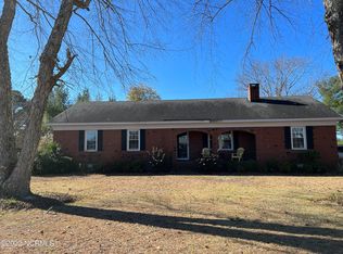 2970 Cherry Ln, Kinston, NC 28504