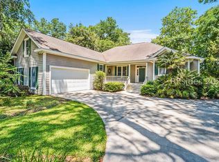 371 Cottage Farm Dr, Beaufort, SC 29902