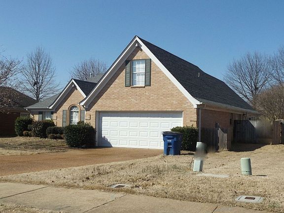 4th image of 9091 Hickory Dr