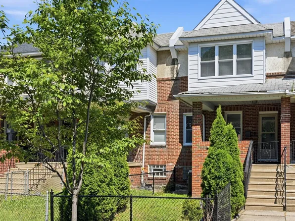 6532 Hegerman St, Philadelphia, PA 19135