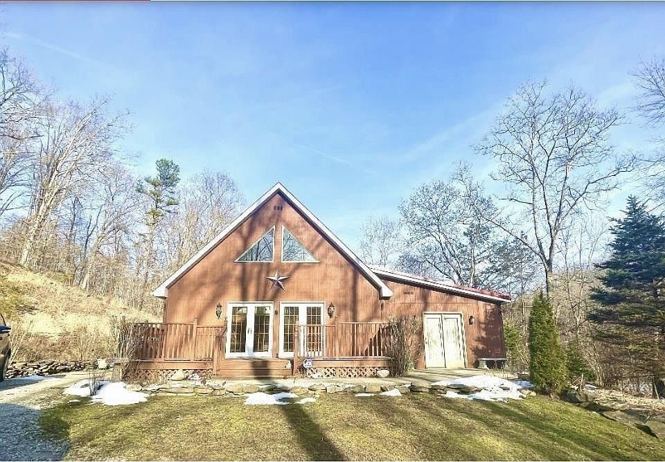1st image of 78 Squirrel Dr