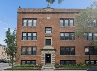 1515 W Cullom Ave APT 2, Chicago, IL 60613