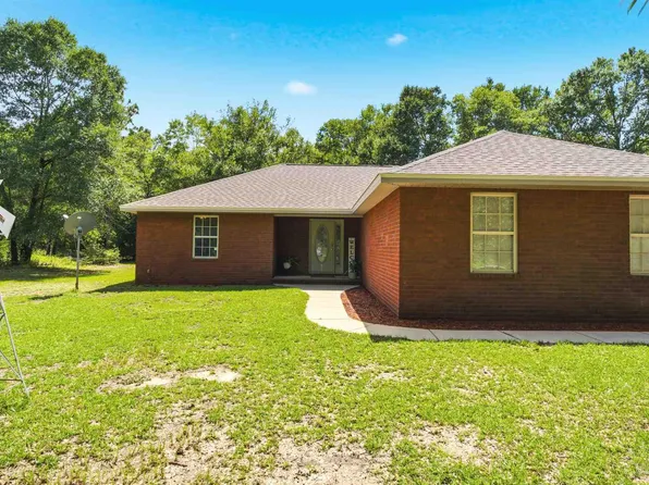 4526 Bryant Bridge Rd, Holt, FL 32564