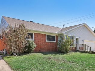 4110 S Troy Ave, St Francis, WI 53235