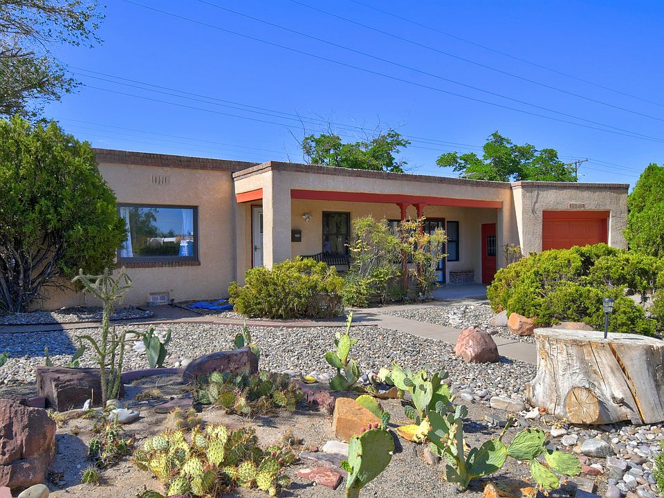 1st image of 3208 Loma Vista Pl NE