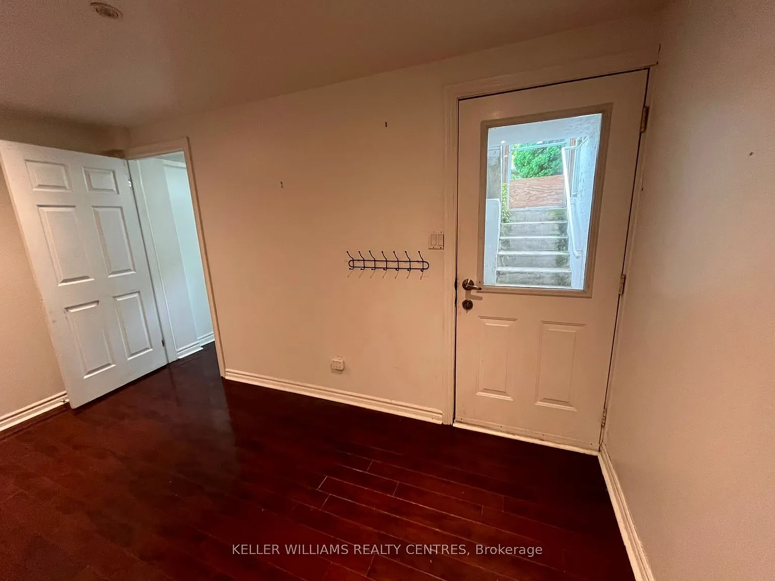 2 bed, $2,000 — Photo 4