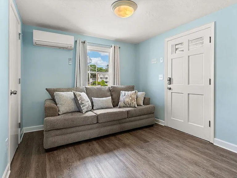 911 Ocean Blvd #7 — Photo 34