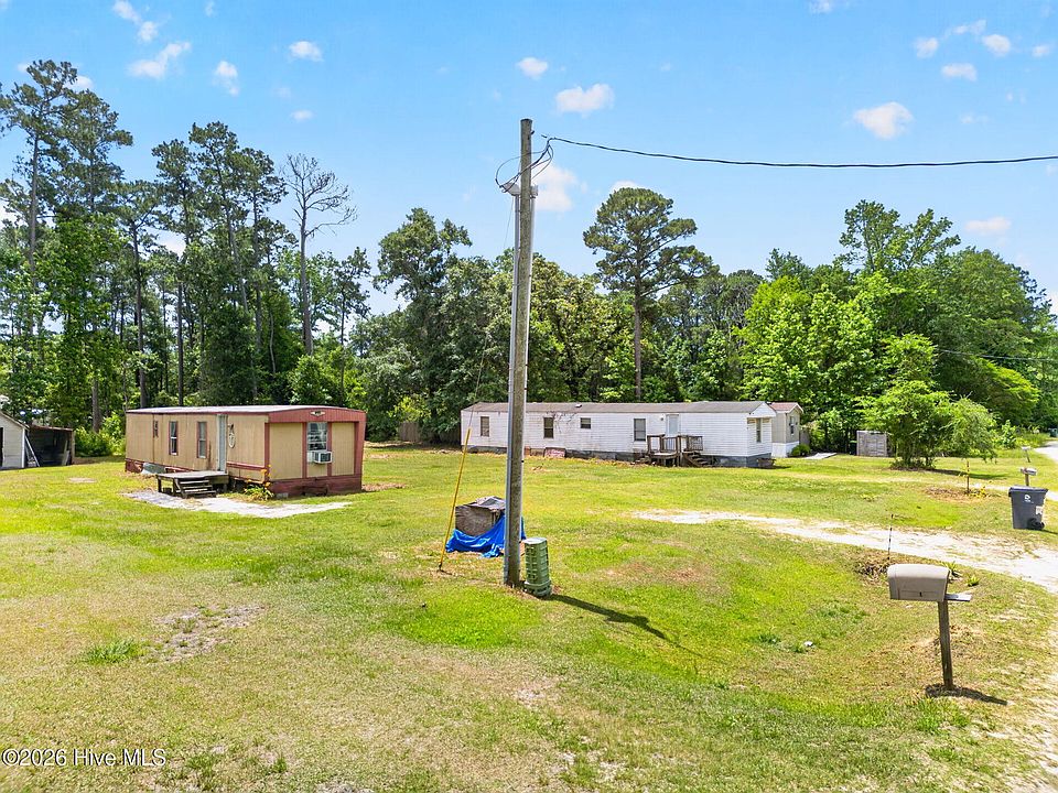1st image of 625 Westwind Drive SW