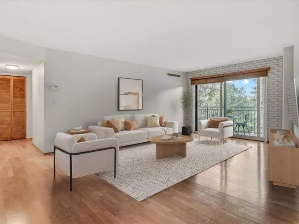 210 W Grant St APT 210, Minneapolis, MN 55403