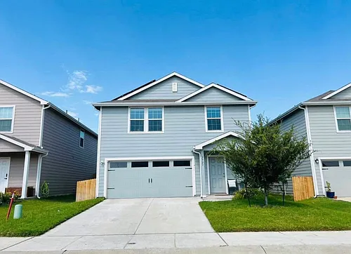 2923 Henry Garrett Rd Photo 1