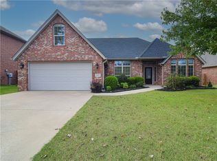 4004 SW Banbury Dr, Bentonville, AR 72713