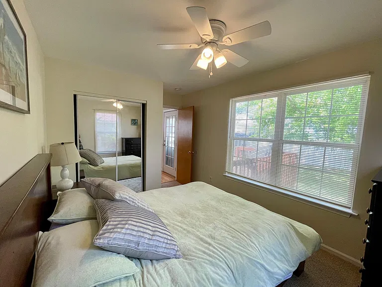 4013 W Brigantine Ave — Photo 9