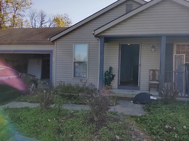 4777 Dolan Pl — Photo 1