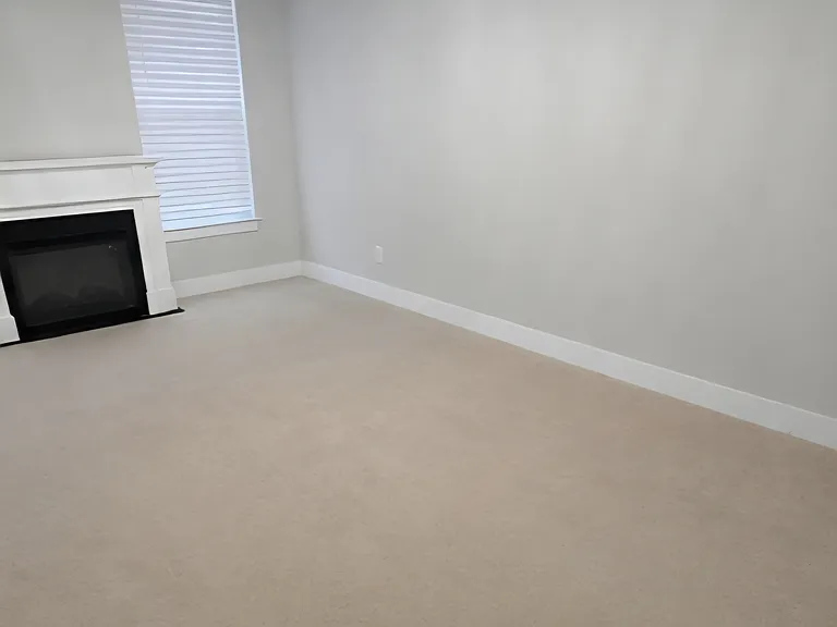 450 Vestry Pl — Photo 11