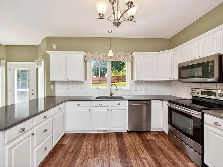 5226 SE 31st Ct — Photo 15
