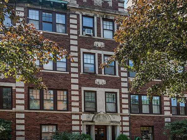 856 Hinman Ave #2, Evanston, IL 60202