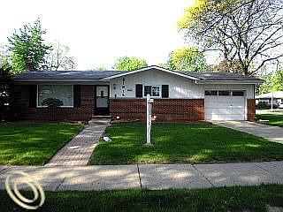 1st image of 21914 S Brandon St