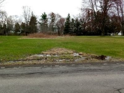 6385 Hamm Rd #11, Lockport, NY, 14094