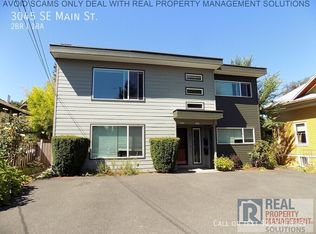 3045 SE Main St, Portland, OR 97214