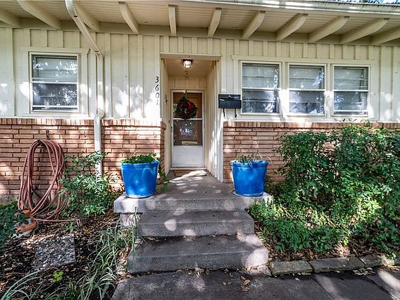 3rd image of 3601 Kingsbury Ave