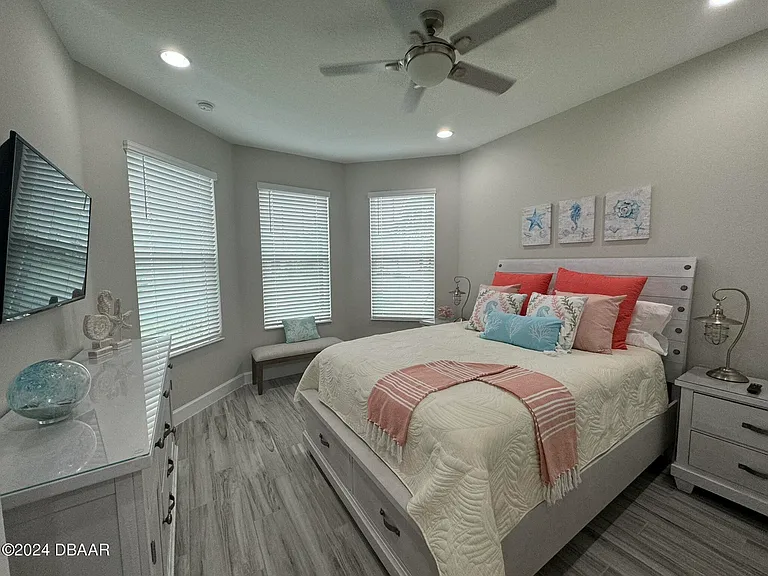 903 Coral Reef Way — Photo 16