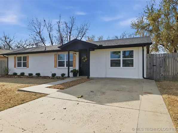 704 E East Ave, Jenks, OK 74037