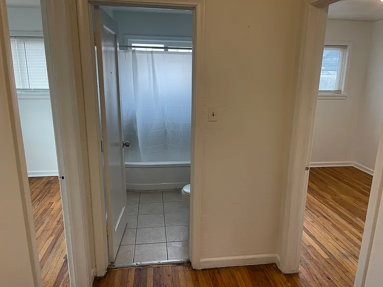 754 W Colorado St — Photo 11