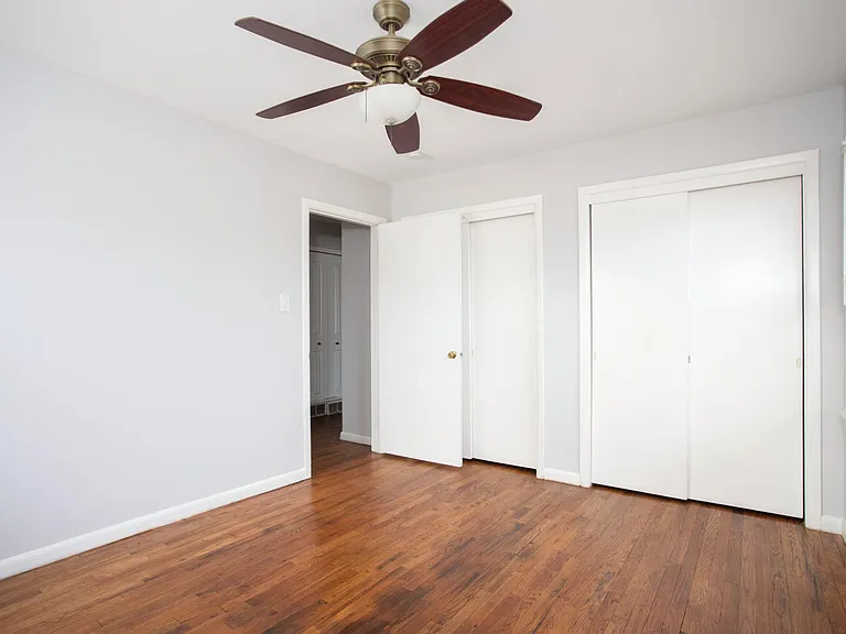 3505 Lometa Dr — Photo 8