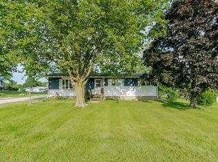 25203 N 2175 East Rd, Lexington, IL 61753