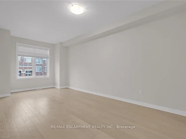 4086 Canby St — Photo 11