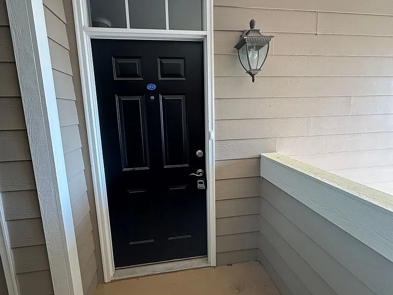 210 Fountainhead Ln #203 — Photo 3
