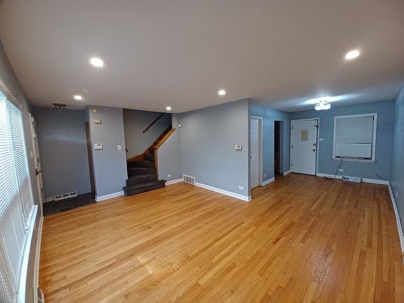 3rd image of 7246 S Coles Ave APT B